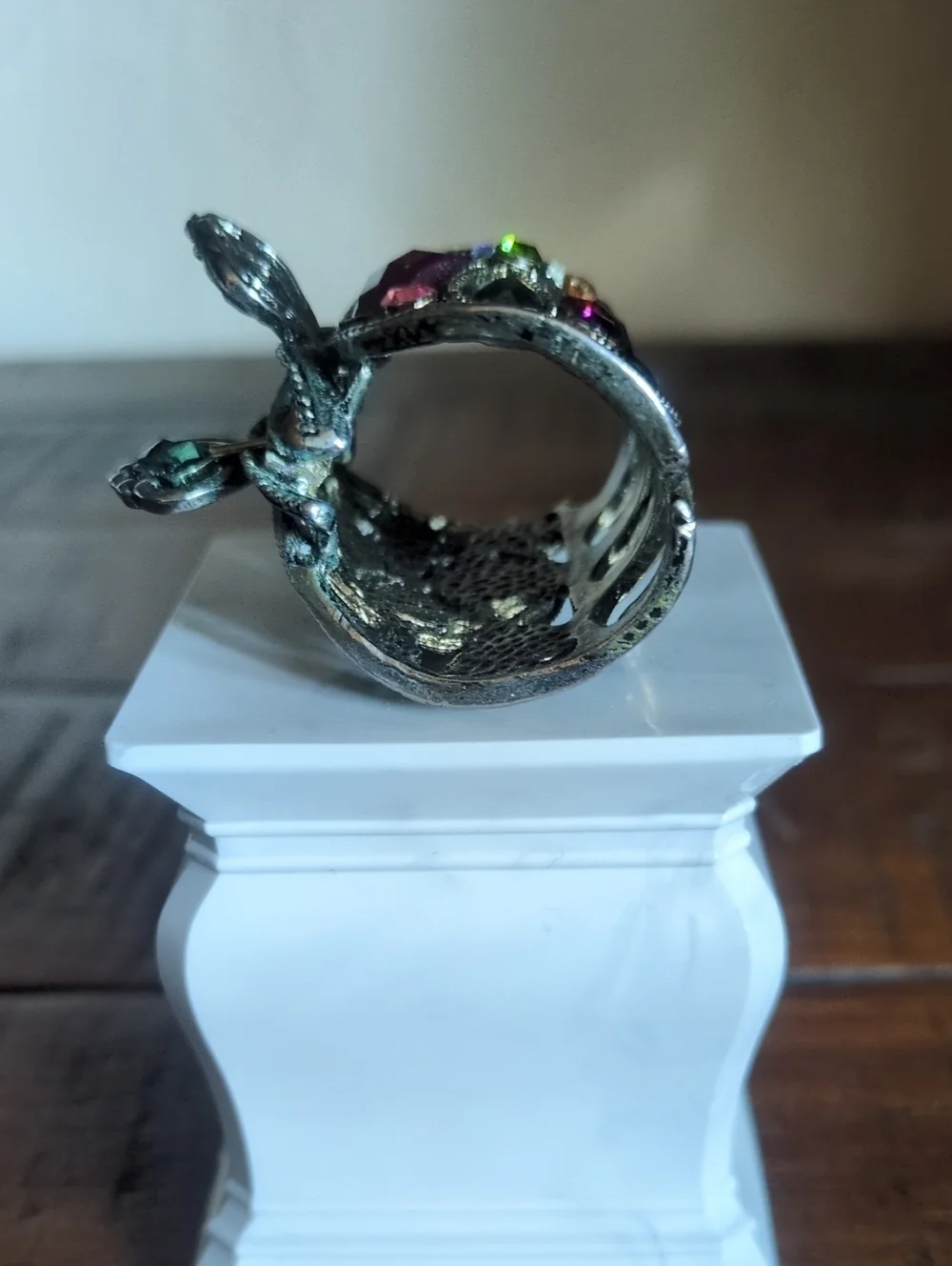 Vintage-Inspired Multicolor Gemstone Hair Claw Clip